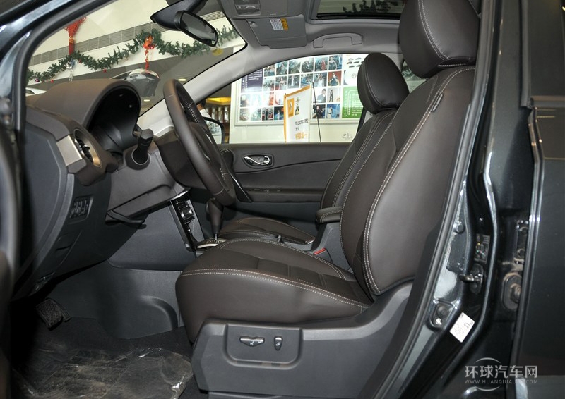 2014款 改款 2.5L 兩驅舒適版