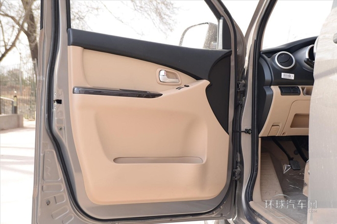 2012款 1.5L標準型