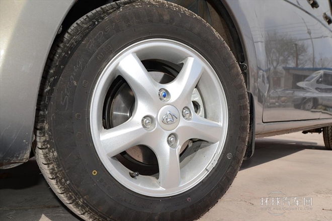 2012款 1.5L標準型