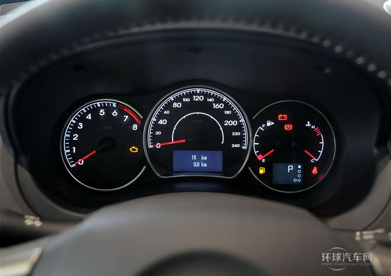 2014款 改款 2.5L 兩驅舒適版