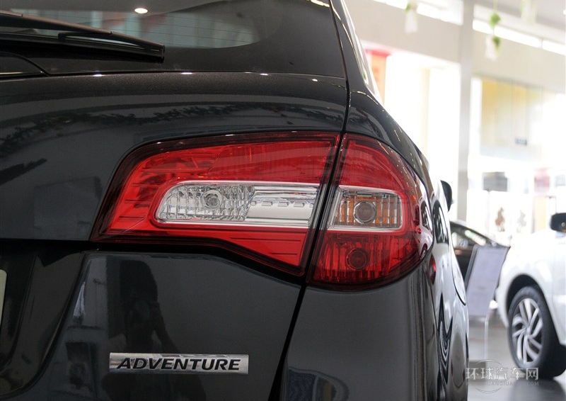 2014款 改款 2.5L 兩驅(qū)舒適版