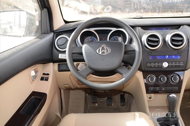 2012款 1.5L標準型