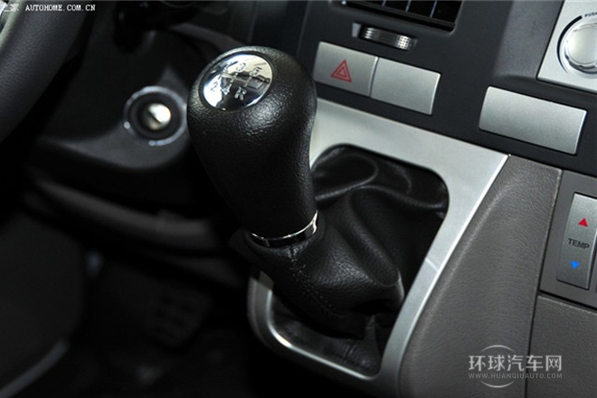 2011款 2.0T商務(wù)舒適型