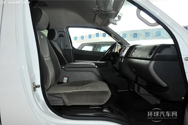 2010款 2.0T豪華型