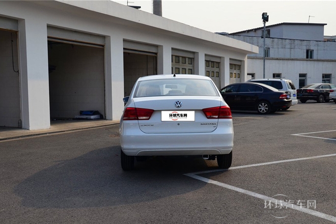 2015款 1.6L 手動風尚版