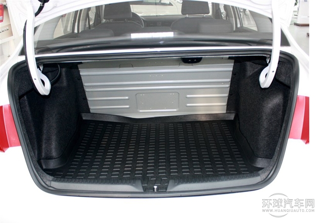 2015款 1.6L 手動風尚版