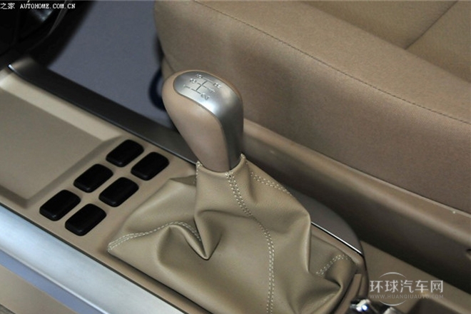 2012款 1.9T 手動豪華型