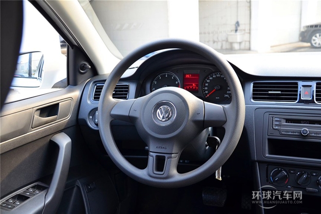 2015款 1.6L 手動舒適版