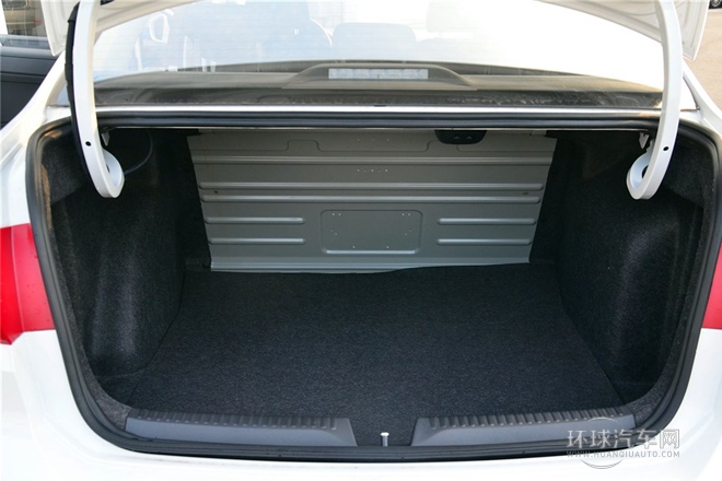 2015款 1.6L 手動舒適版