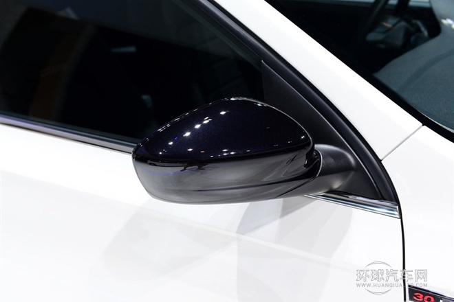 2015款 1.6L 自動30周年紀念版