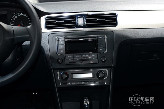 2015款 1.6L 自動(dòng)30周年紀(jì)念版