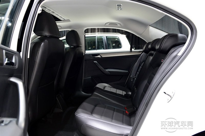 2015款 1.6L 自動30周年紀(jì)念版