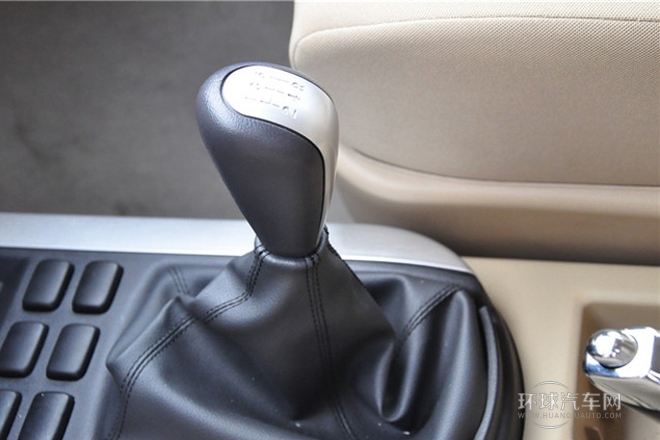 2012款 2.0L 手動舒適型