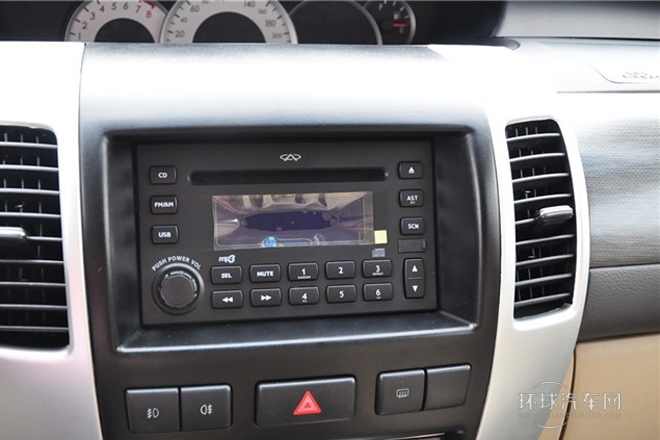 2012款 2.0L 手動舒適型