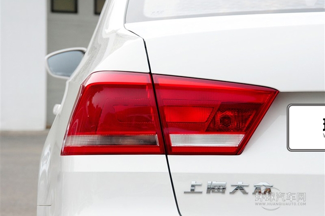 2015款 1.6L 自動風尚版