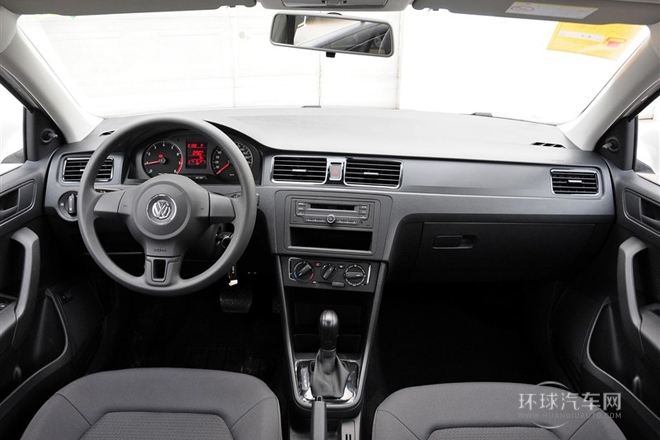 2015款 1.6L 自動風尚版