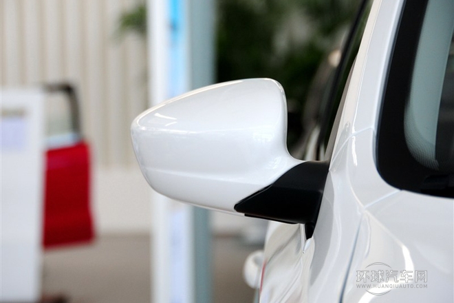 2015款 1.6L 自動(dòng)舒適版