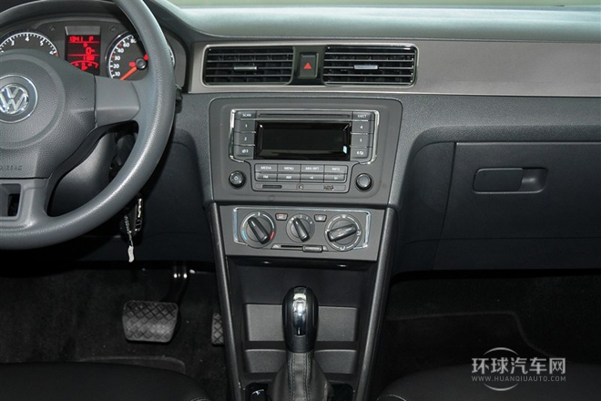 2015款 1.6L 自動舒適版