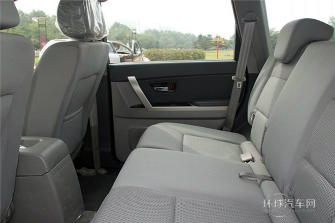 2011款 2.0T 兩驅(qū)舒適型