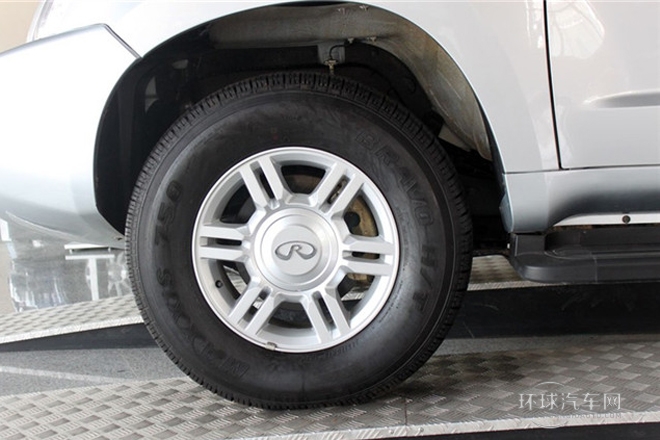 2011款 2.0T 兩驅(qū)精英型