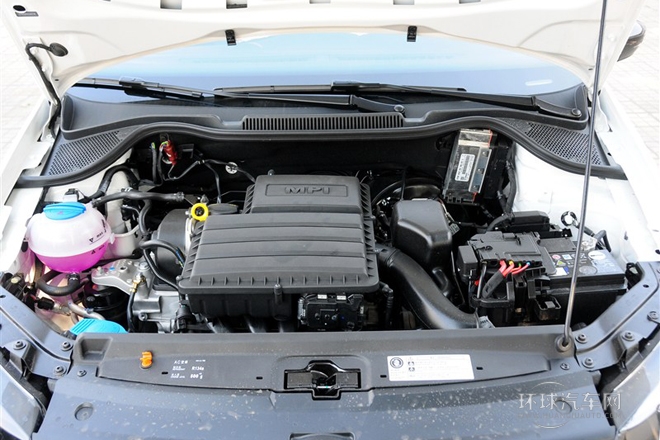 2015款 1.6L 自動30周年紀念版