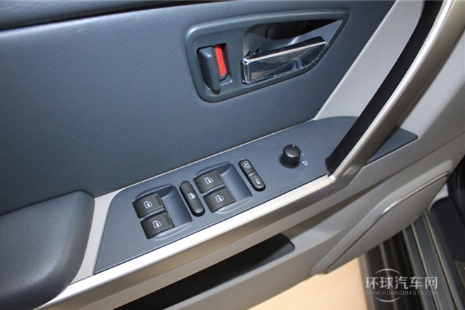 2011款 2.0T 兩驅精英型