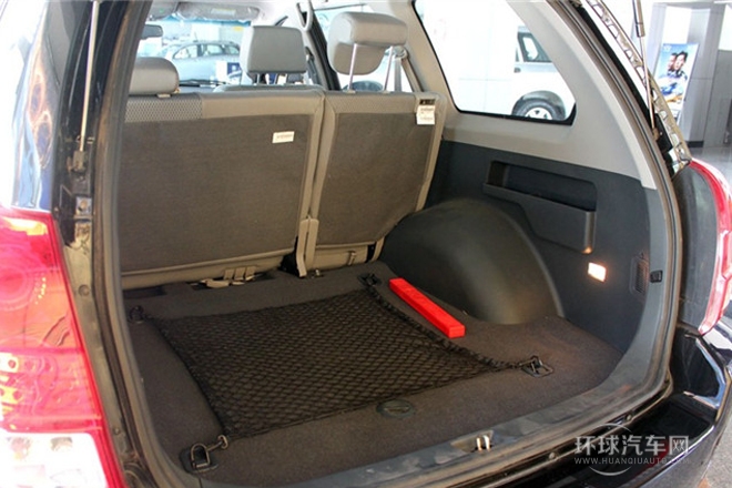 2011款 2.0T 兩驅精英型