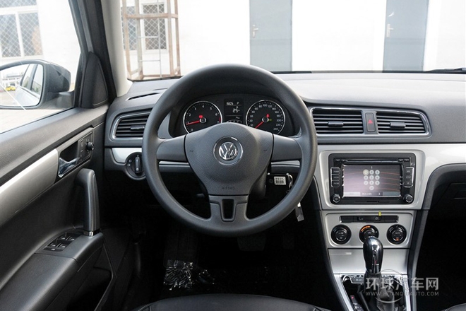 2015款 1.4TSI 自動(dòng)30周年紀(jì)念版