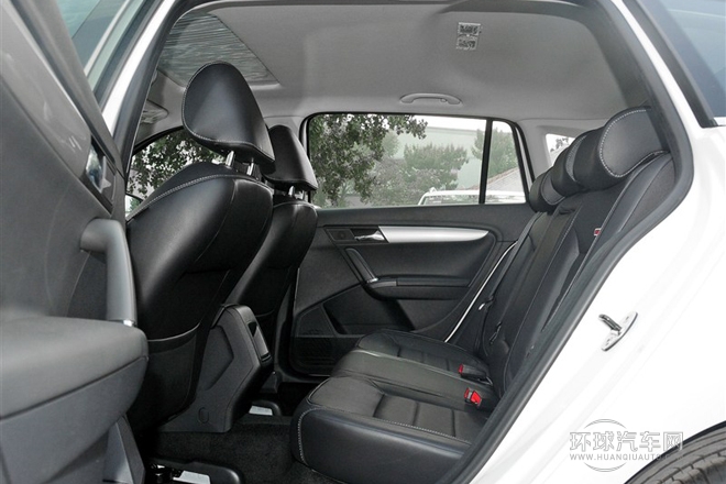 2015款 1.4TSI 自動30周年紀(jì)念版