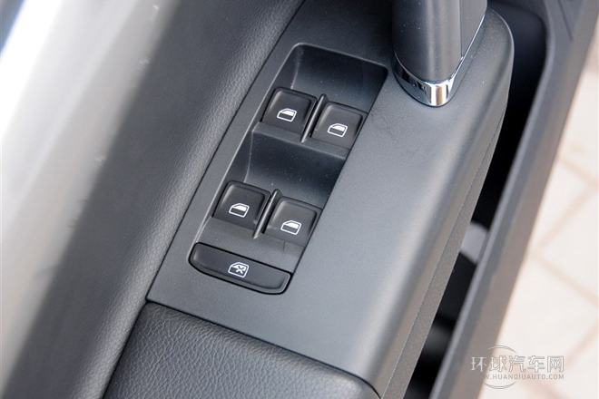 2015款 1.4TSI 自動30周年紀念版