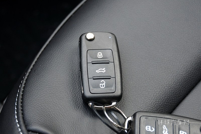 2015款 1.4TSI 自動30周年紀念版