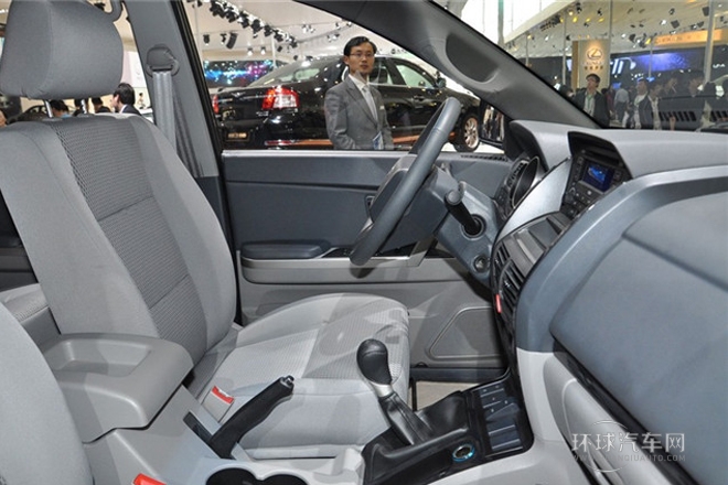 2011款 2.0T 四驅舒適型
