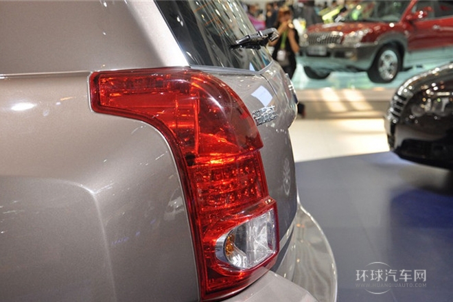 2011款 2.0T 四驅舒適型