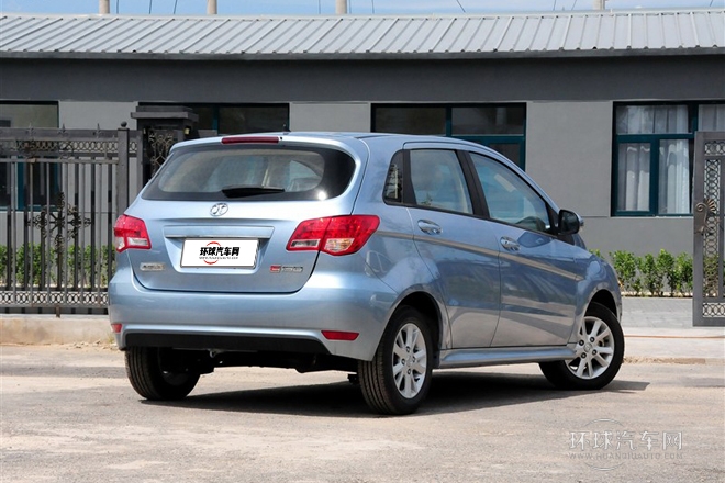 2013款 兩廂 1.5L 手動(dòng)樂(lè)天版