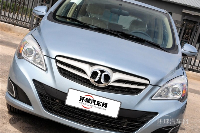 2013款 兩廂 1.5L 手動樂天版