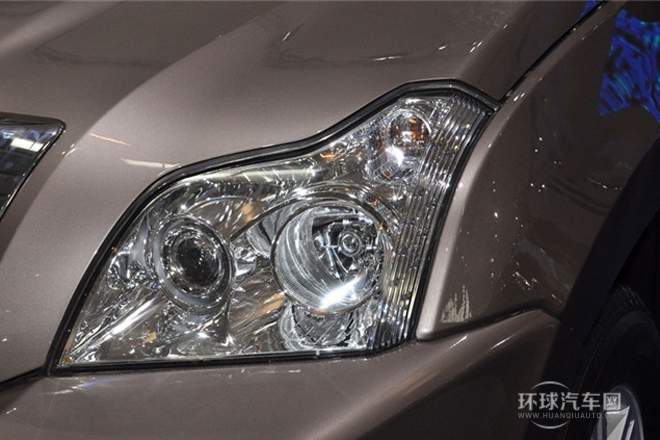 2011款 2.0T 四驅豪華型