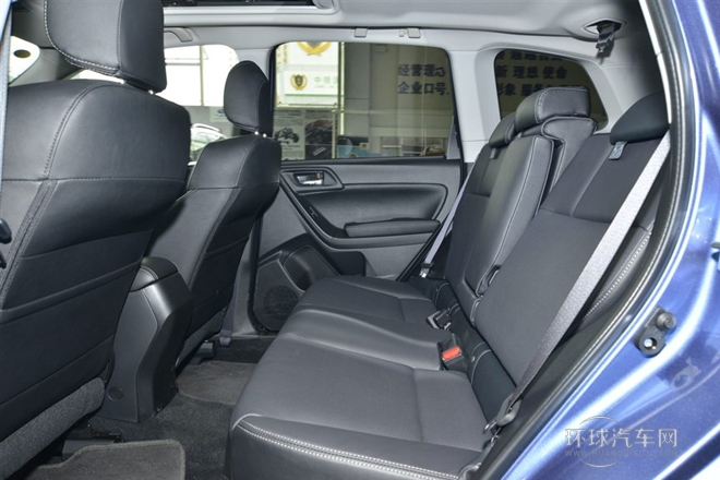 2014款 2.0i 手動(dòng)豪華版