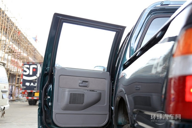 2009款 2.8T四驅 基本型皮卡