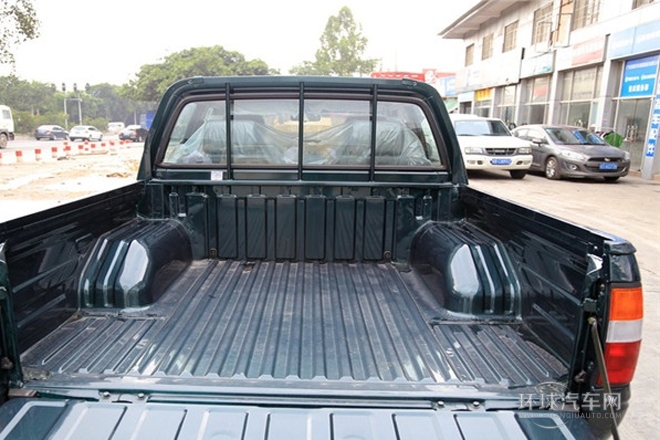 2009款 2.8T四驅 基本型皮卡