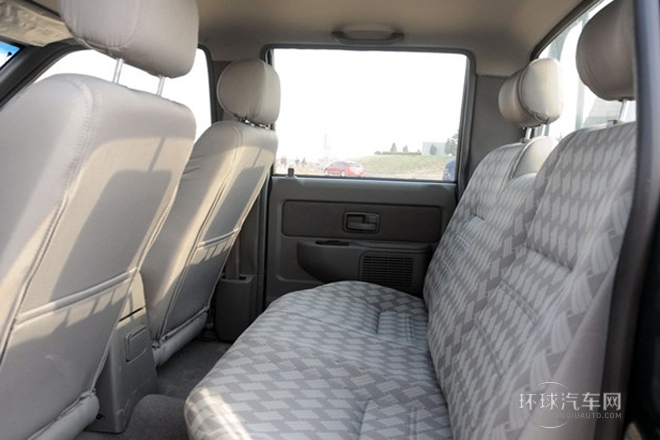 2009款 2.8T四驅(qū) 基本型皮卡