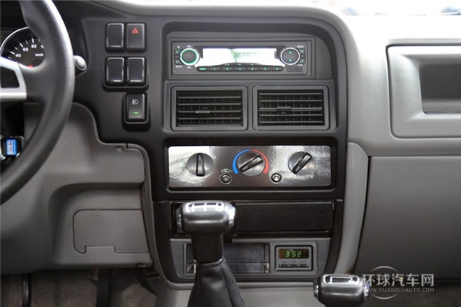 2009款 2.8T四驅(qū) 基本型皮卡