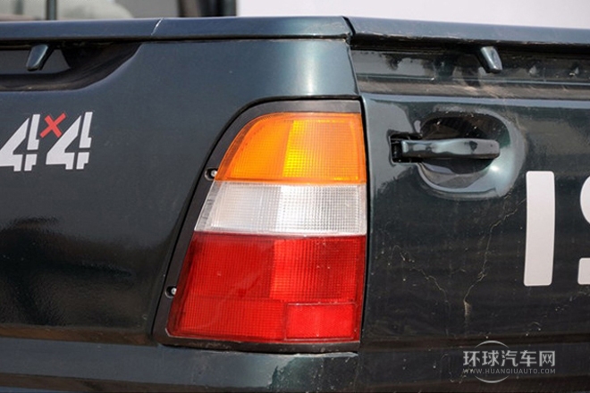 2009款 3.0T四驅 基本型皮卡