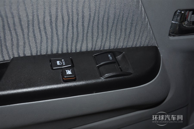 2014款 2.7L輕型客車豪華型G4BA