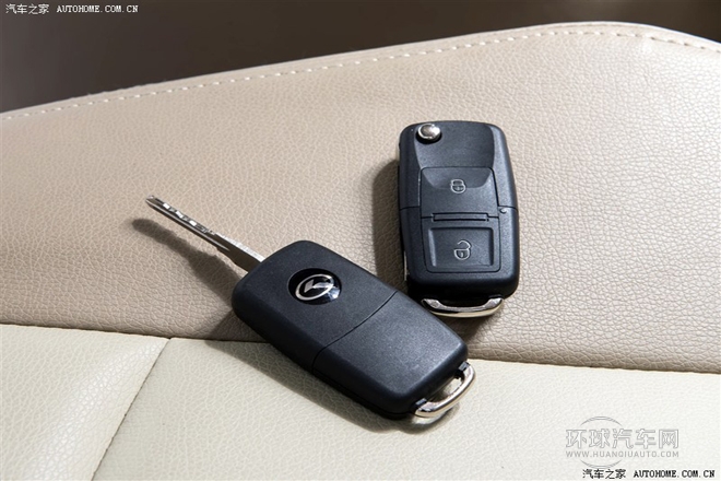 2014款 2.8T輕型客車豪華型SC28R