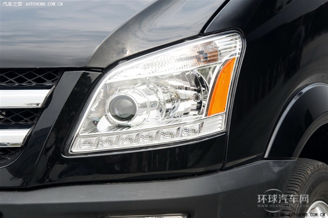 2014款 2.8T輕型客車豪華型SC28R