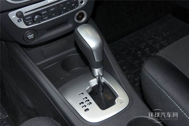 2013款 2.0L 標準版