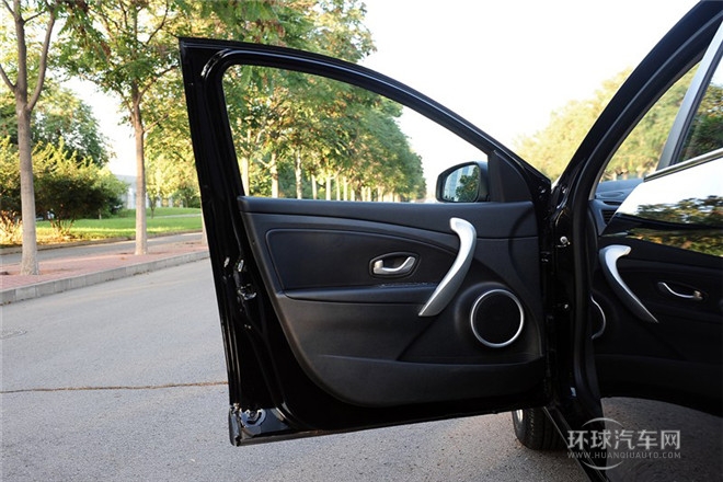 2013款 2.0L 時尚版