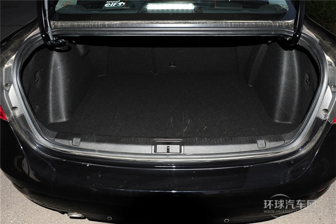 2013款 2.0L 時尚版