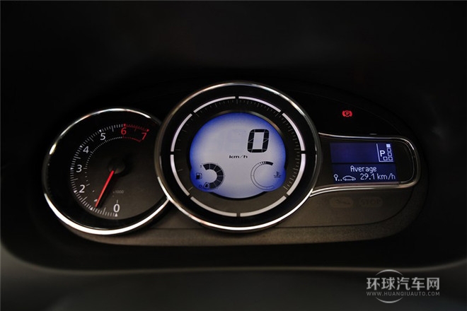 2013款 2.0L 時尚版