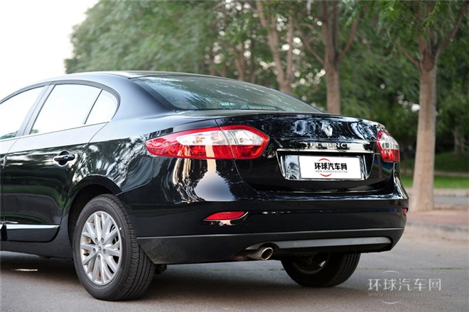 2013款 2.0L 時尚版